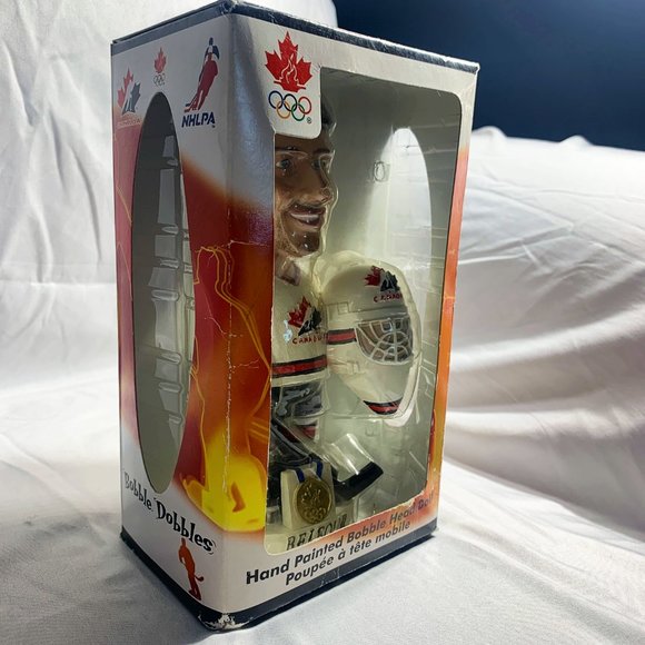 Ed Belfour Team Canada Hand-Painted Bobblehead Figure Toronto Maple Leafs - Picture 10 of 11
